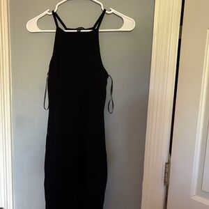 Elegant Black Sleeveless Dress